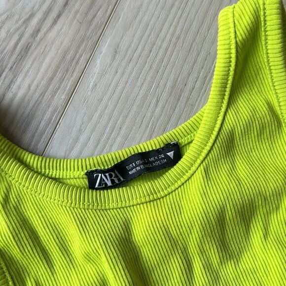 Zara Cropped Tank Top 3 Pack Bundle, Black, Pink, Neon Ribbed Size S Small - Picture 4 of 7